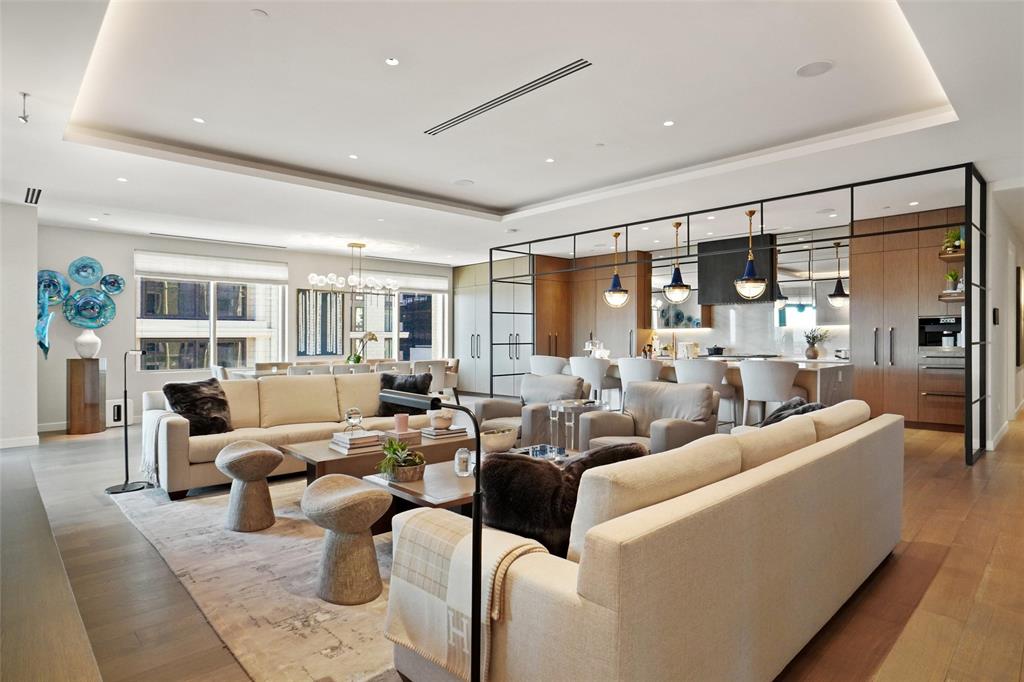 2300 Wolf Street Property Photo