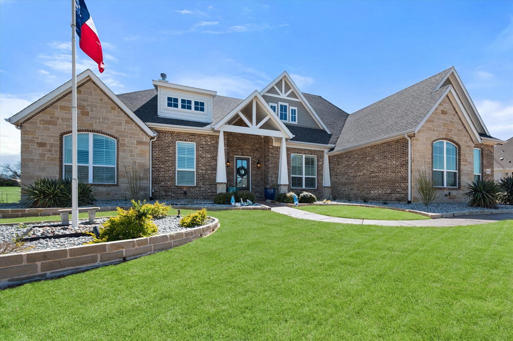 850 San Saba Property Photo