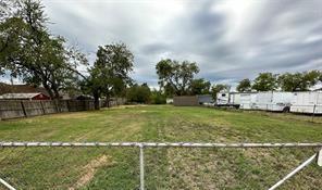 609 7th Street Property Photo