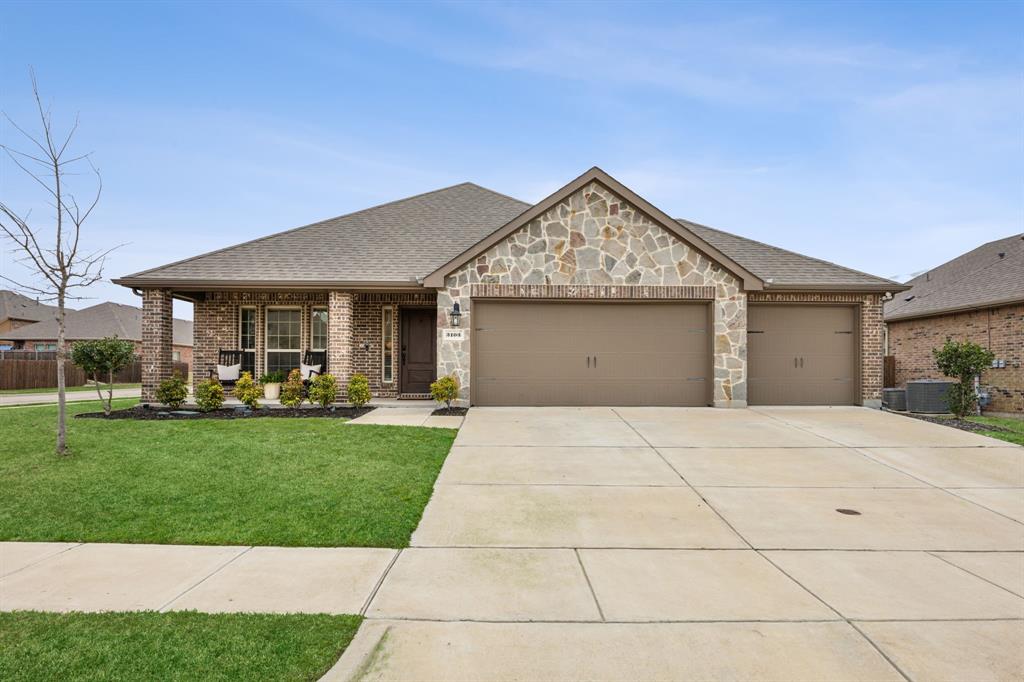 3103 Maverick Drive Property Photo 1
