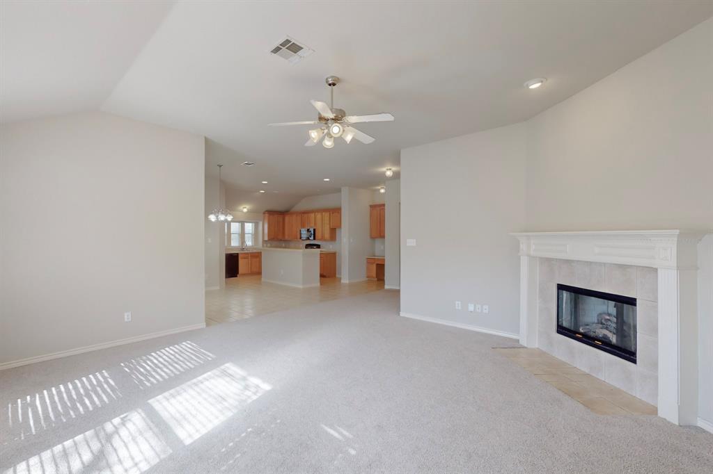 1524 Carriage Lane Property Photo