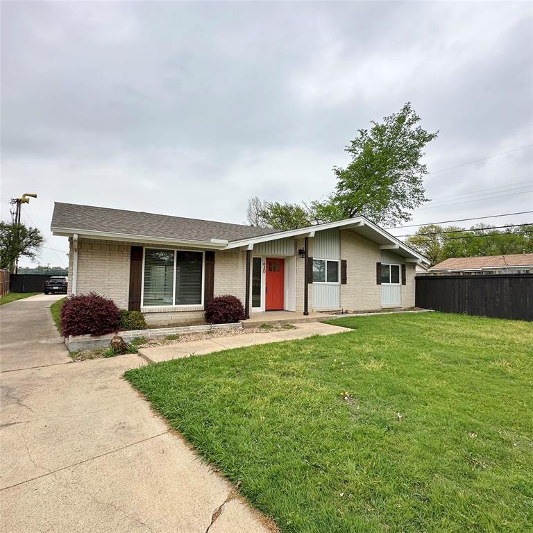 630 Cambridge Drive Property Photo