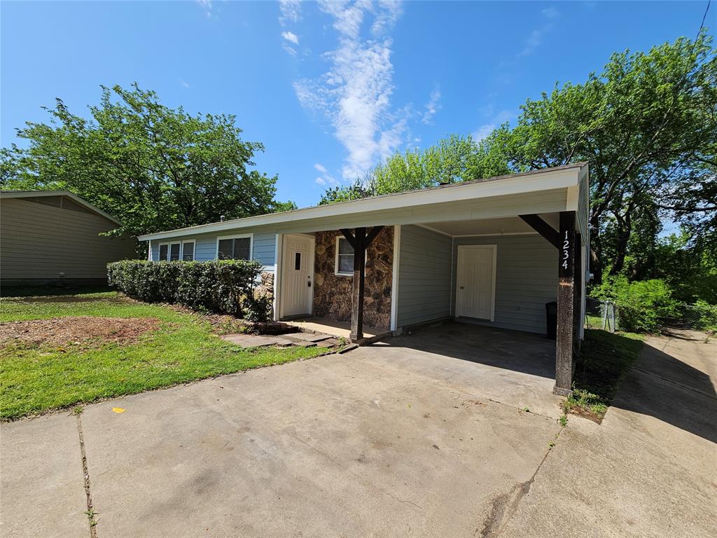 1234 Joly Street Property Photo