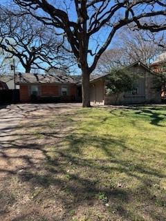 1704 Chip N Dale Drive Property Photo