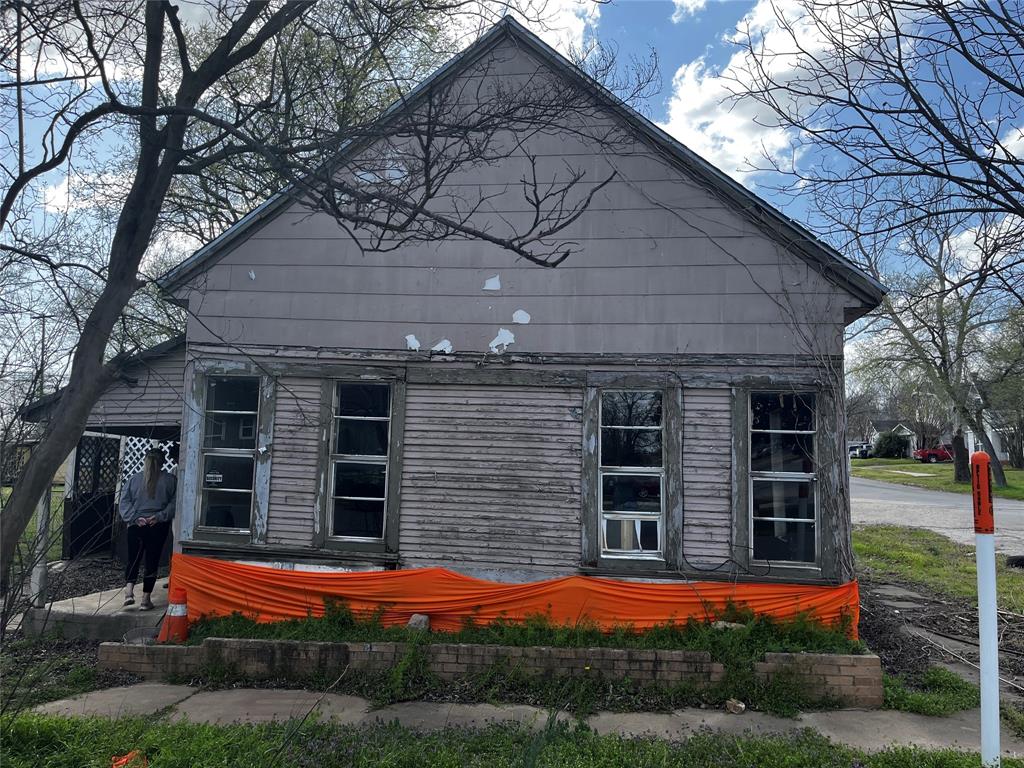 901 S Rusk Avenue Property Photo