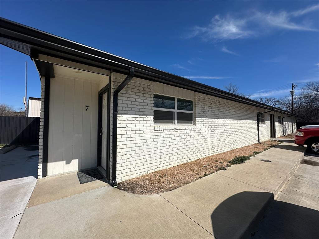 101 N Mesquite Street Property Photo 8