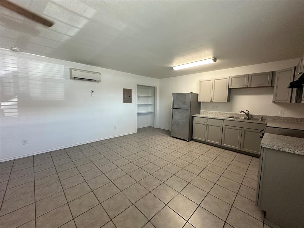 101 N Mesquite Street Property Photo 16