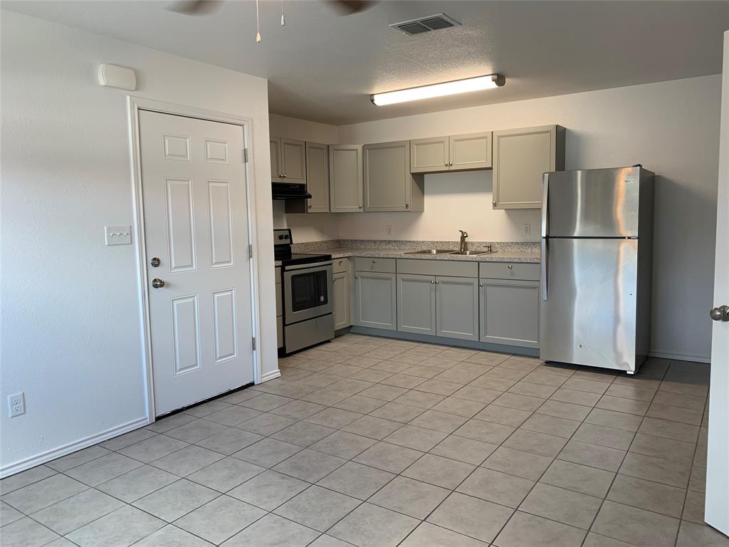 101 N Mesquite Street Property Photo 18