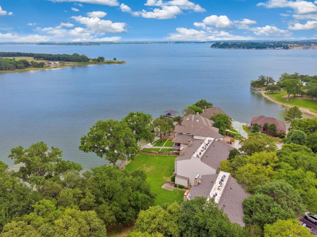 388 Driftwood Court Property Photo