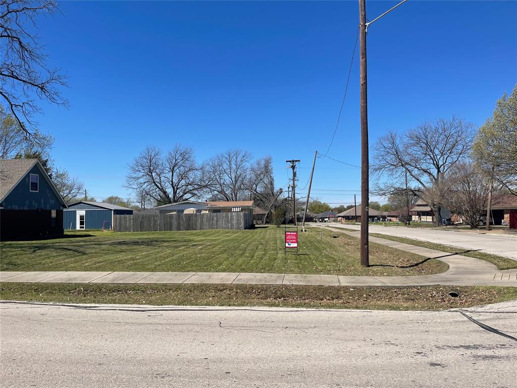 111 N Keefer Drive Property Photo