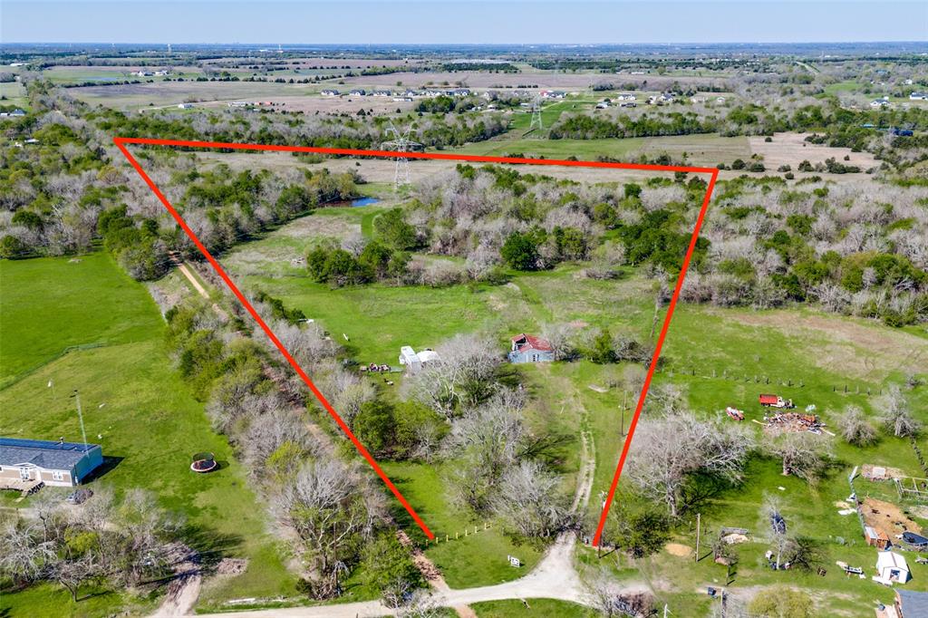 2787 Private Road 5101 Property Photo