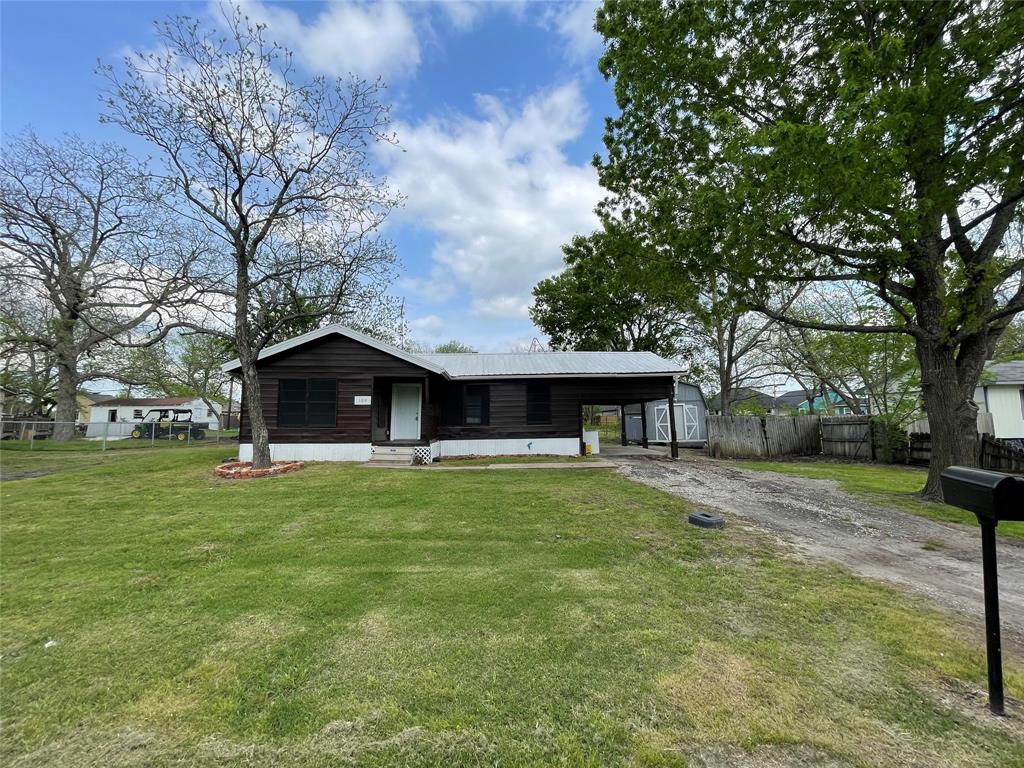 Celeste Isd Real Estate Listings Main Image