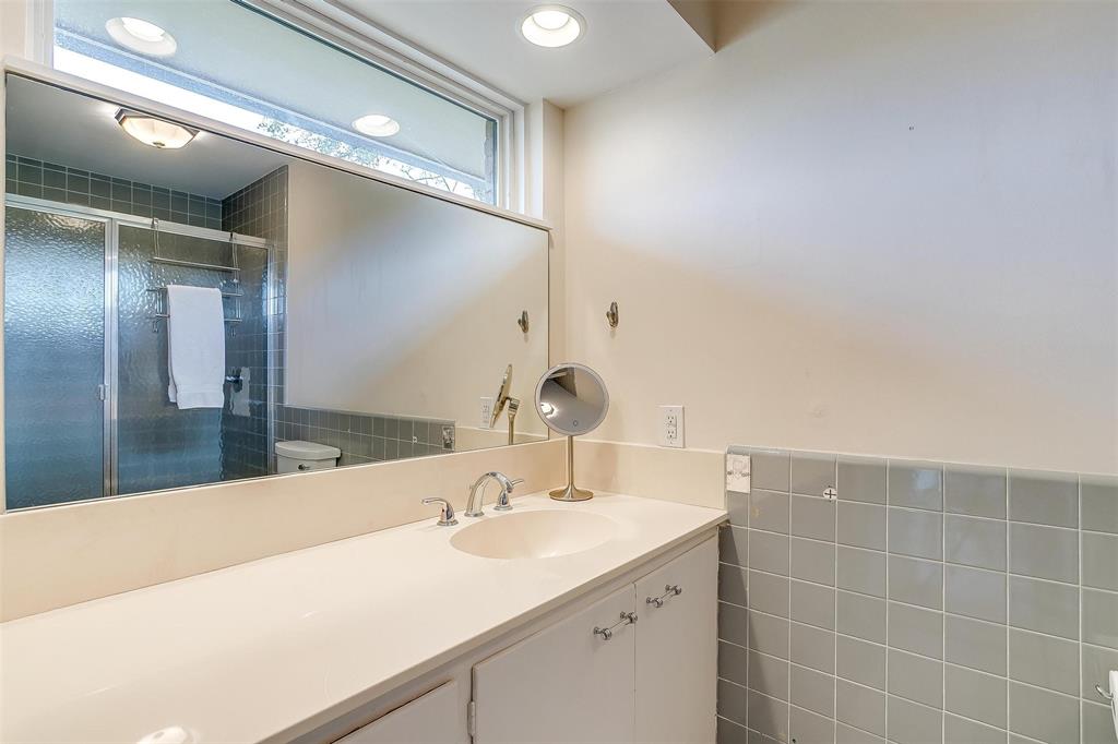 3725 Autumn Drive Property Photo 30