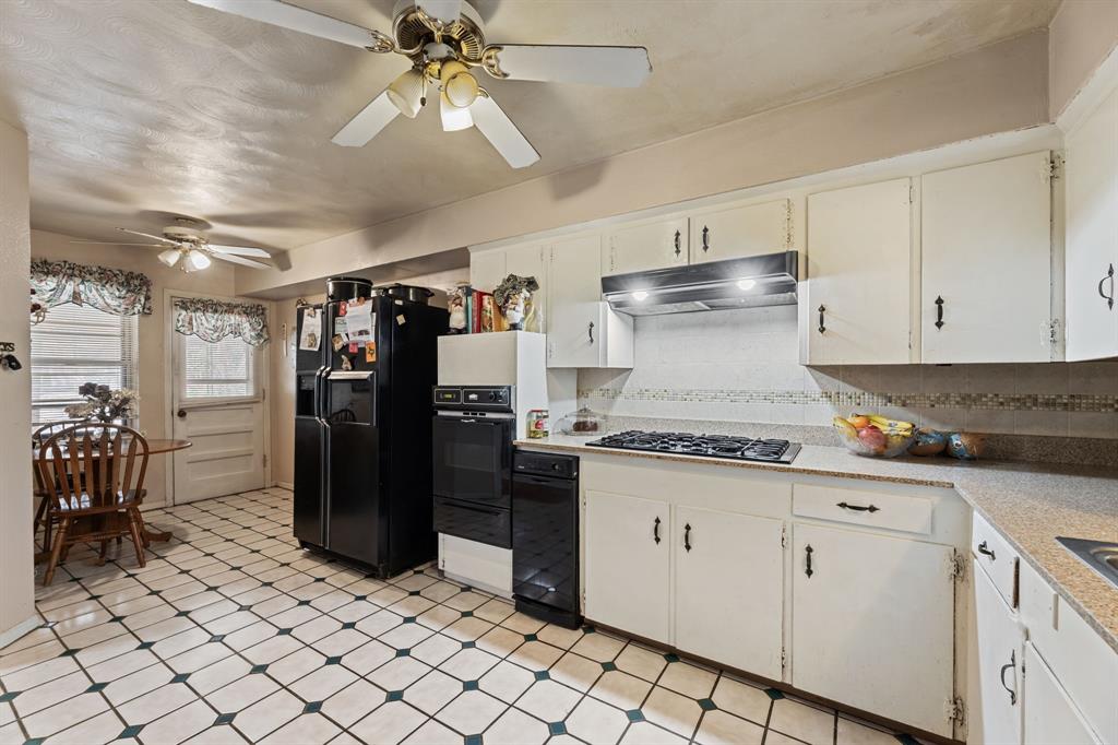 2407 Santa Cruz Drive Property Photo 12
