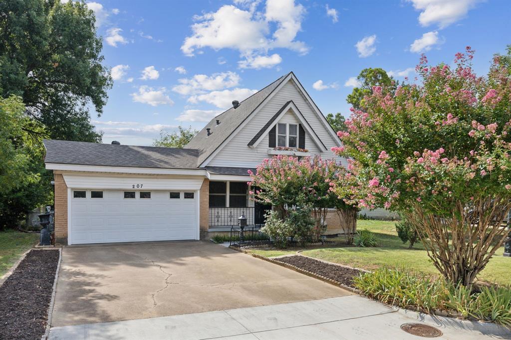 207 Windward Way Property Photo
