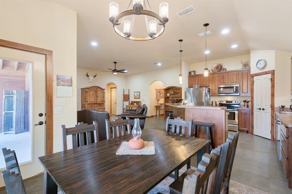 1207 Mary Ann Court Property Photo 14