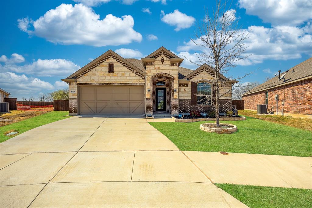 4557 Conrad Avenue Property Photo