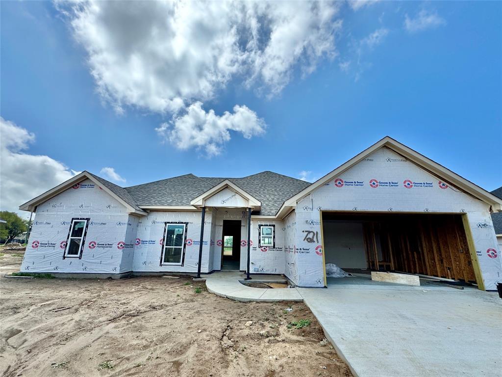 721 Cobblestone Circle Property Photo