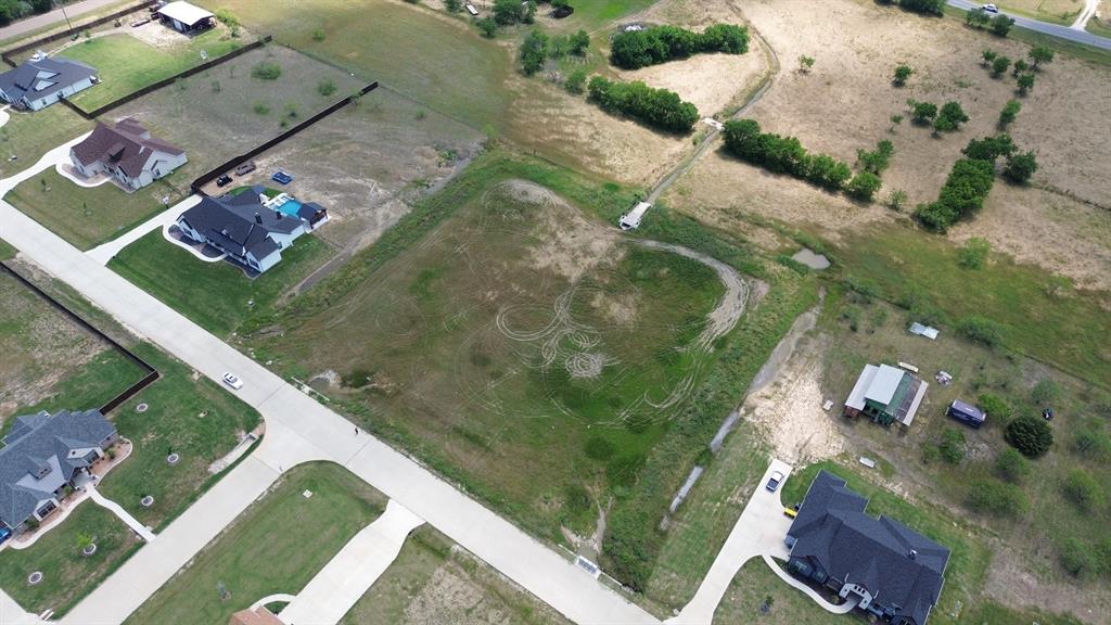 00 Red Tail Road Property Photo