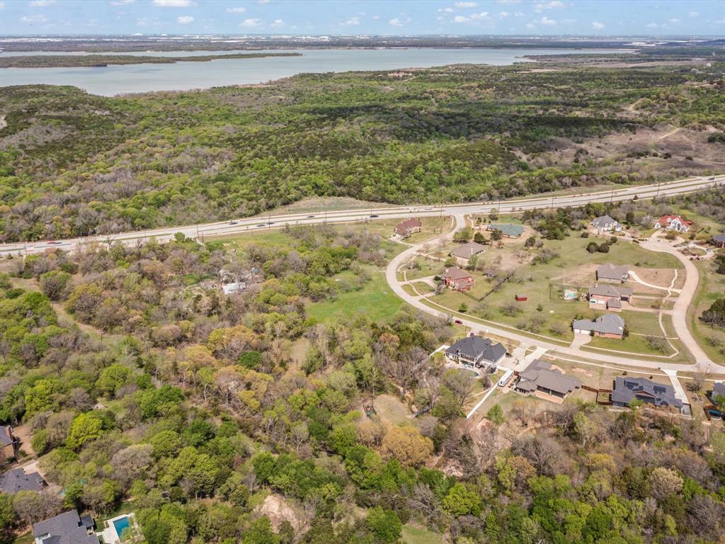 2372 Mystic Shore Drive Property Photo 4