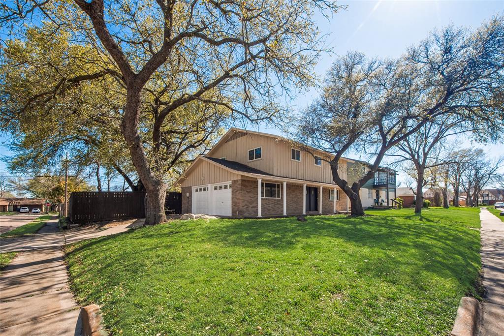 3302 Bobbie Lane Property Photo