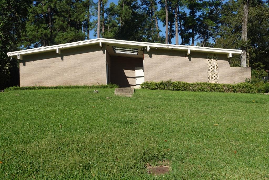 9224 Midvale Drive Property Photo