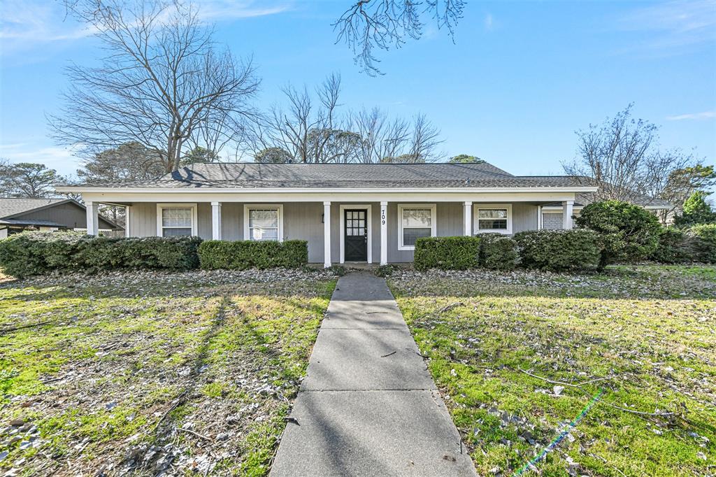 709 Cimarron Trail Property Photo
