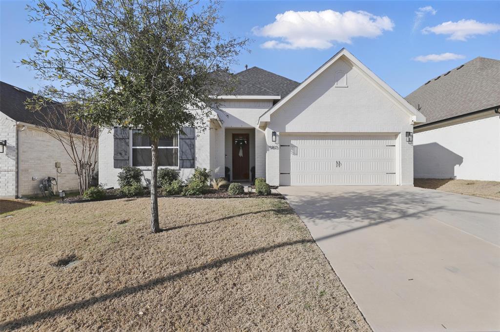 9813 Chaparral Pass Property Photo 1