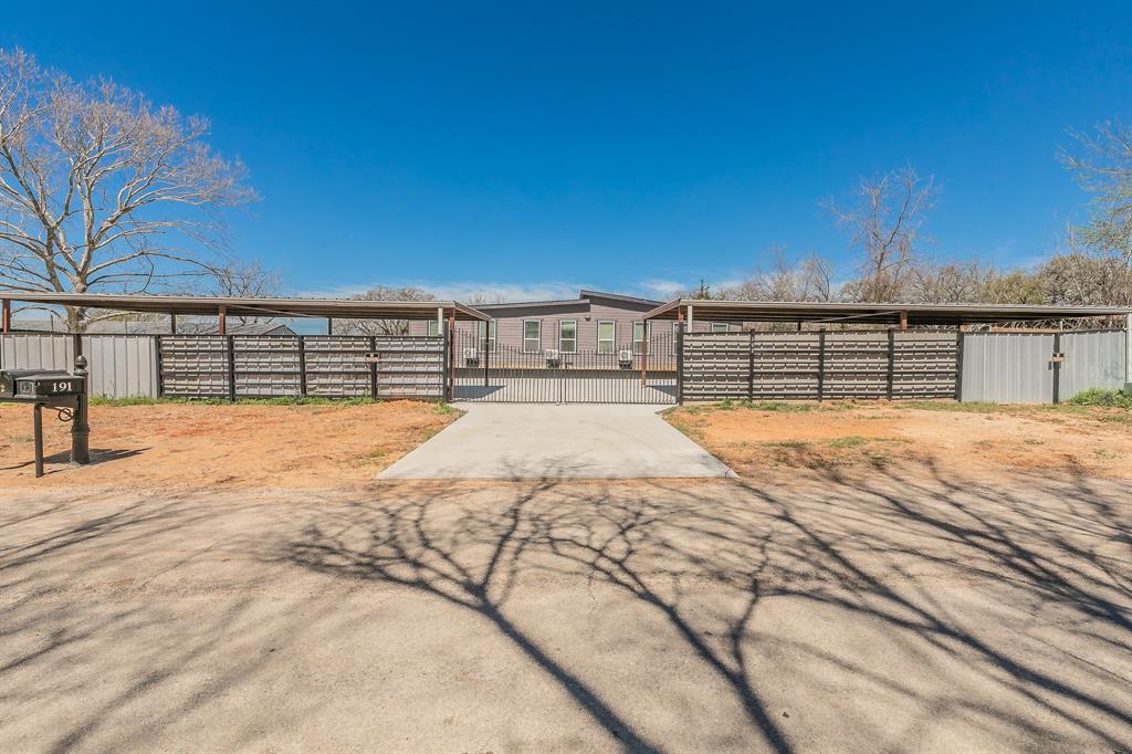 191 County Road 4849 Property Photo