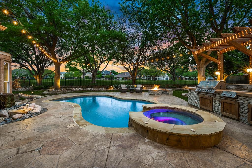 2 Innisbrook Court Property Photo