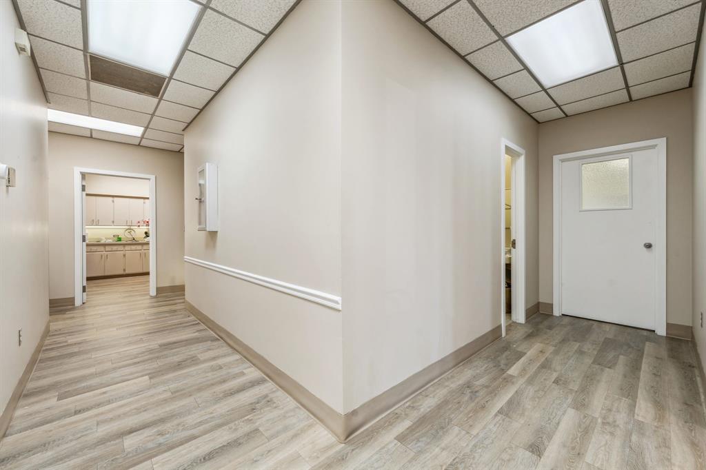 195 River North Boulevard Property Photo 22
