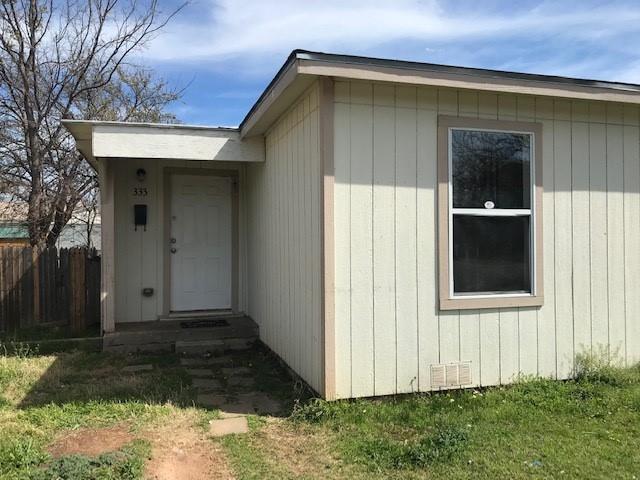 333 Meander Street Property Photo