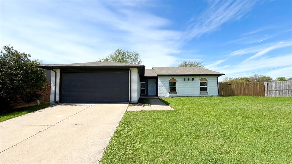 Fossil Hill Real Estate Listings Main Image