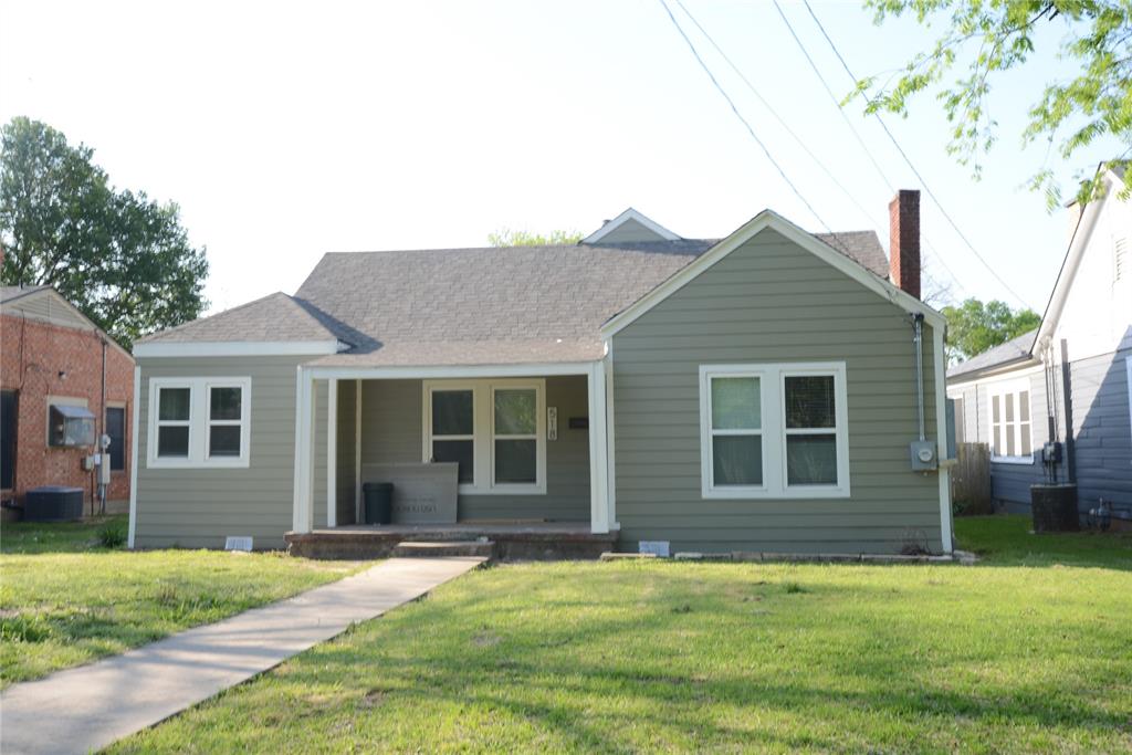 518 W Belden Street Property Photo 1