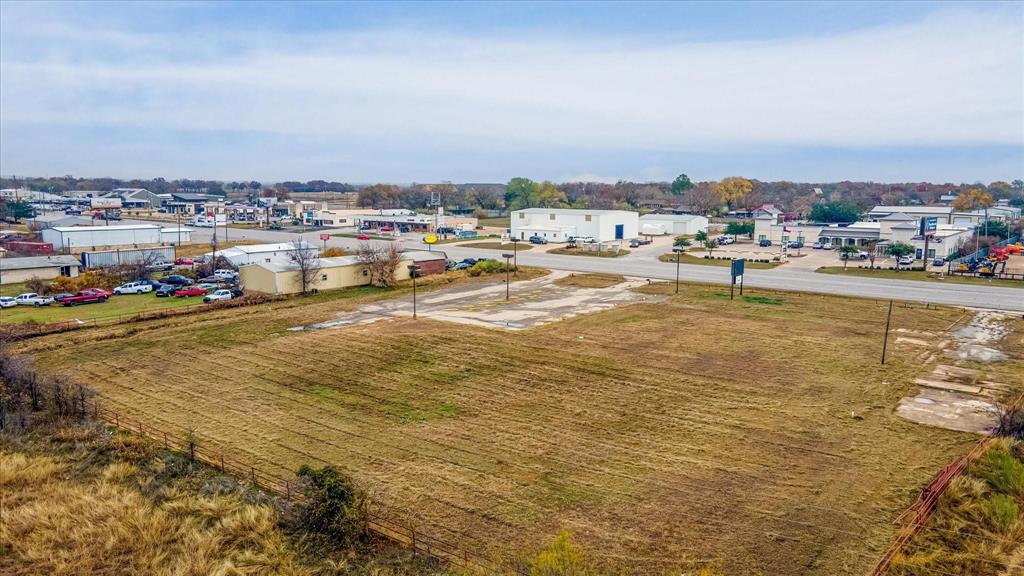 4426 E Us Highway 377 Property Photo 3