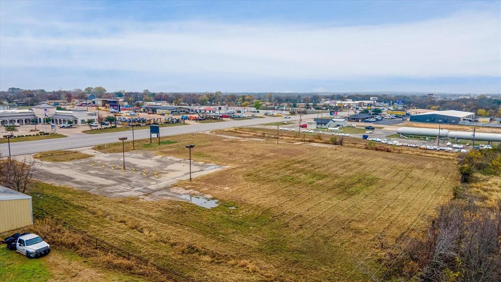 4426 E Us Highway 377 Property Photo 4