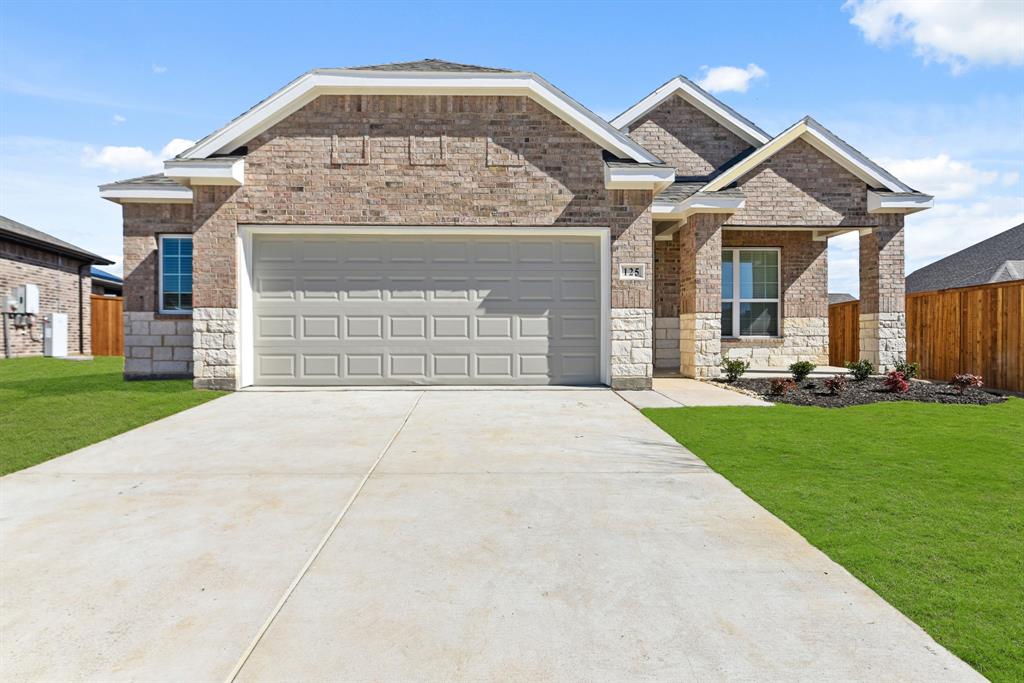 125 Drovers Drive Property Photo