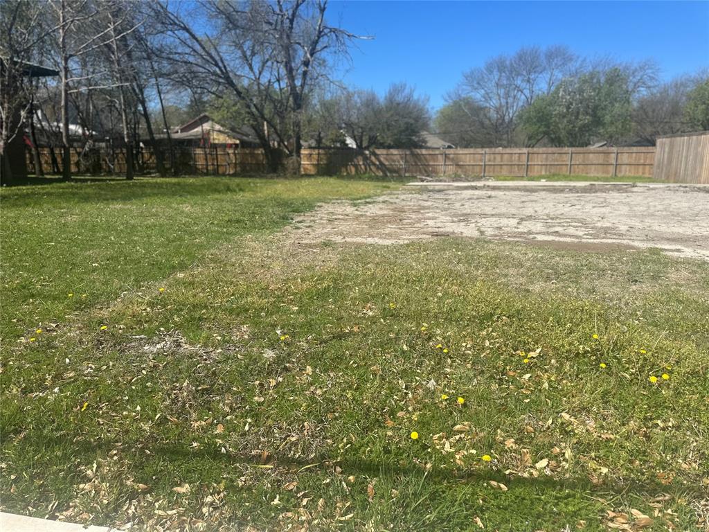 701 N Tennessee Street Property Photo 3
