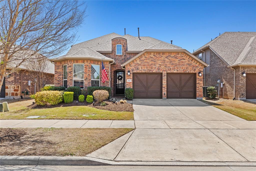 864 Field Crossing Property Photo 1