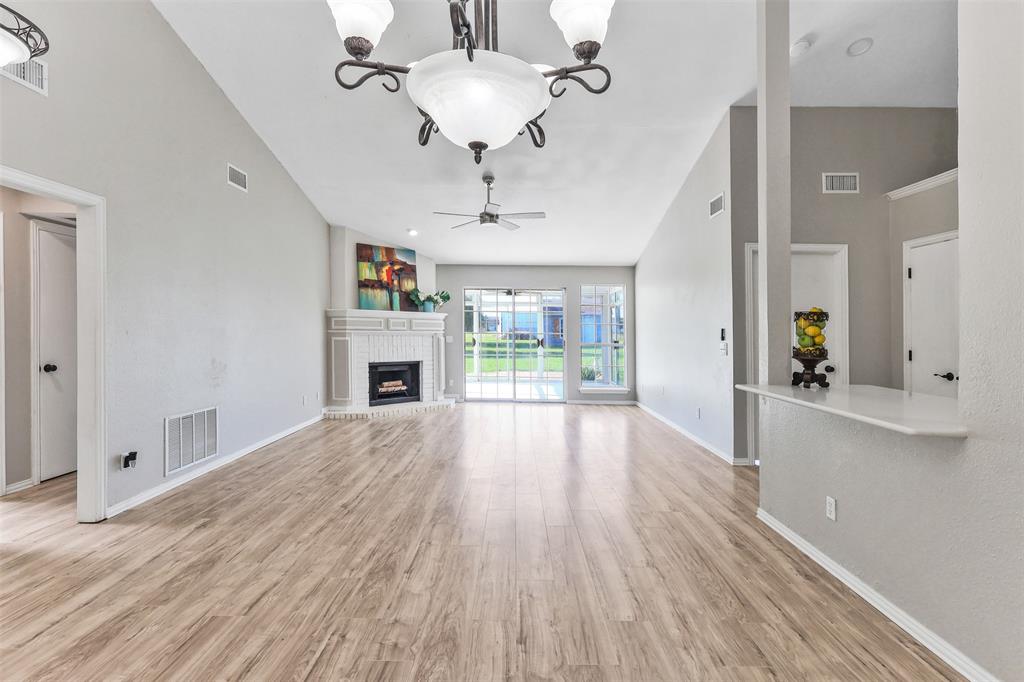 608 Concho Drive Property Photo 4