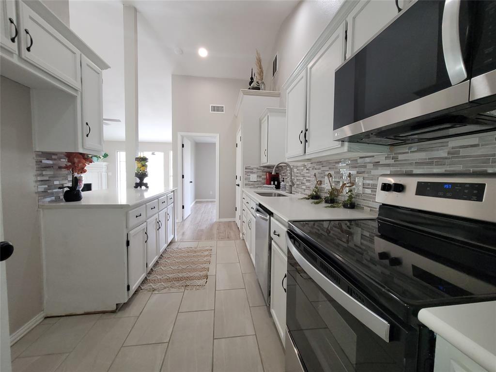 608 Concho Drive Property Photo 8