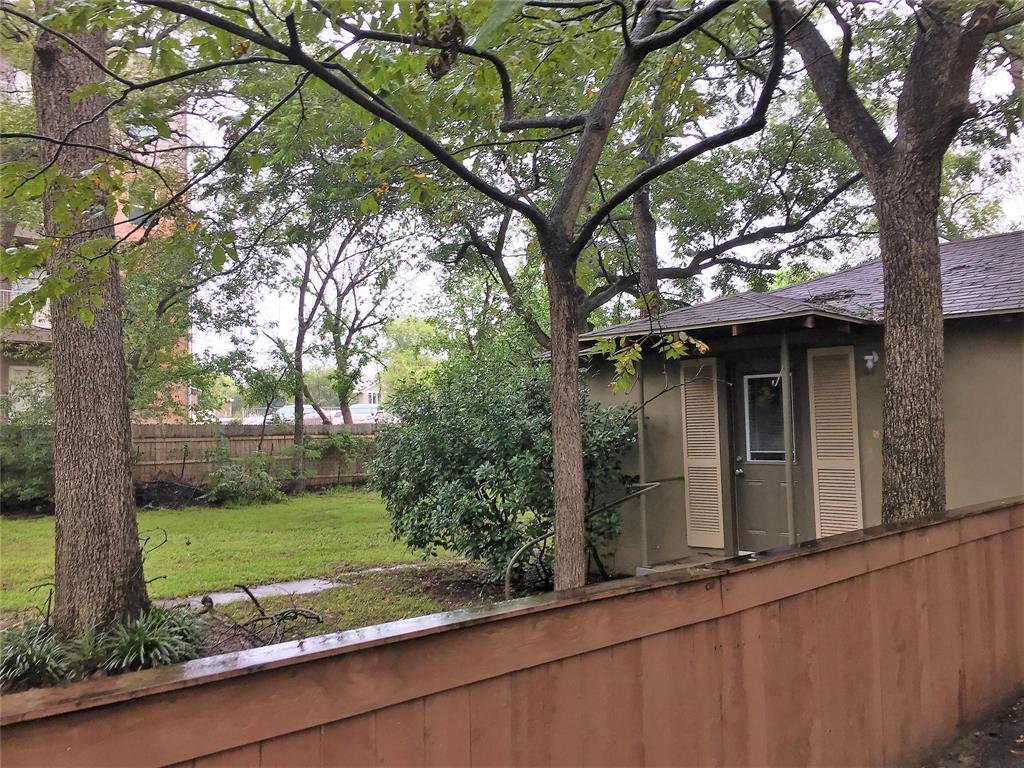 1604 N Ruddell Street Property Photo