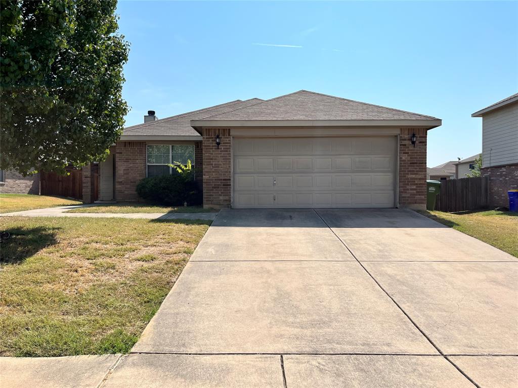 316 Chisholm Trail Property Photo