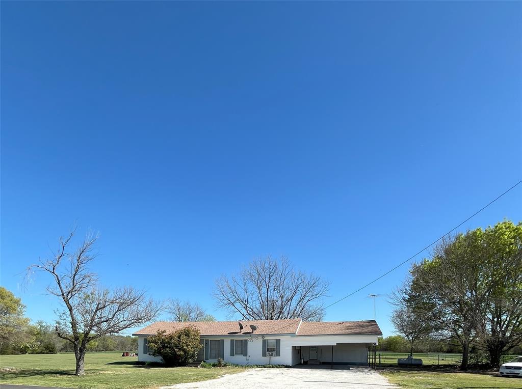 1374 Fm 744 Property Photo 1