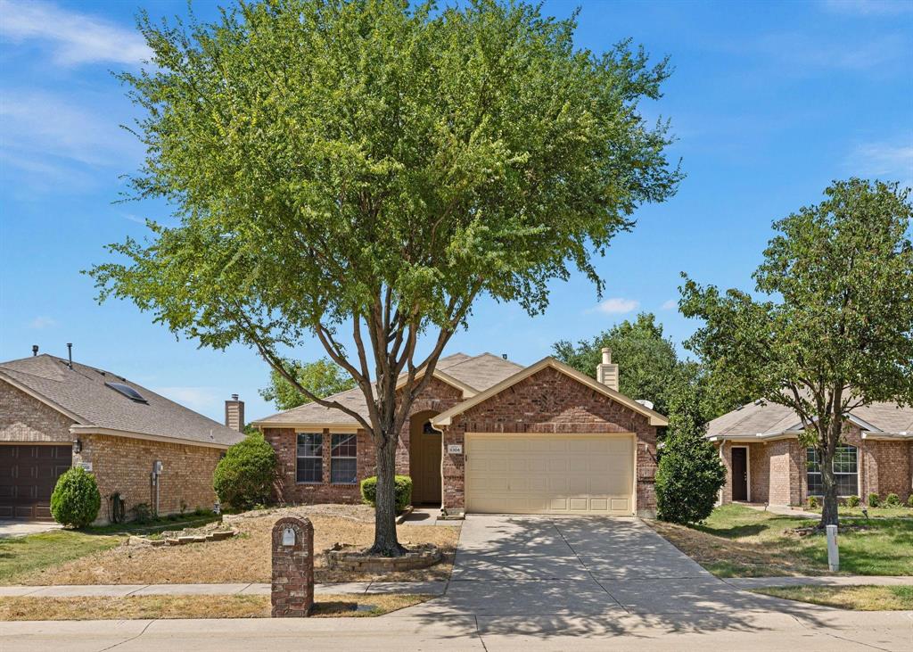 9304 Warren Drive Property Photo