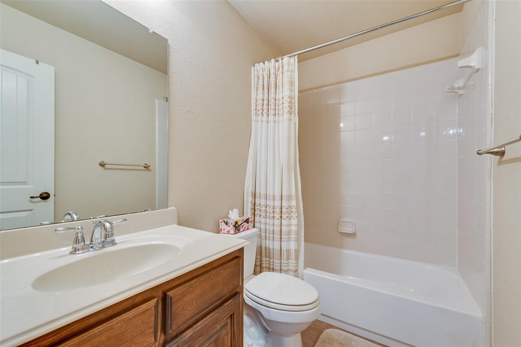 994 Austin Lane Property Photo 14