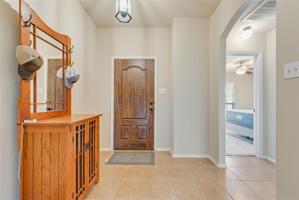 994 Austin Lane Property Photo 15