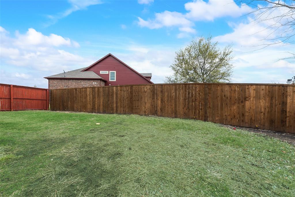 994 Austin Lane Property Photo 22