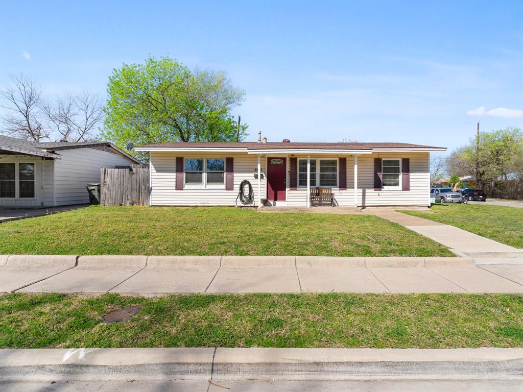 2921 Larry Drive Property Photo
