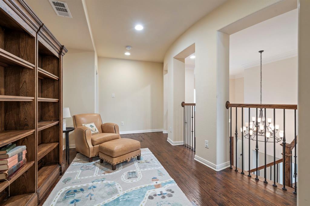 2220 Emerson Lane Property Photo 23